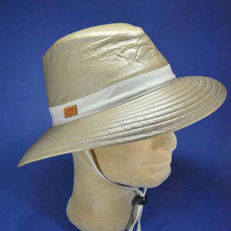 Chapeau anti-UV couleur taupe