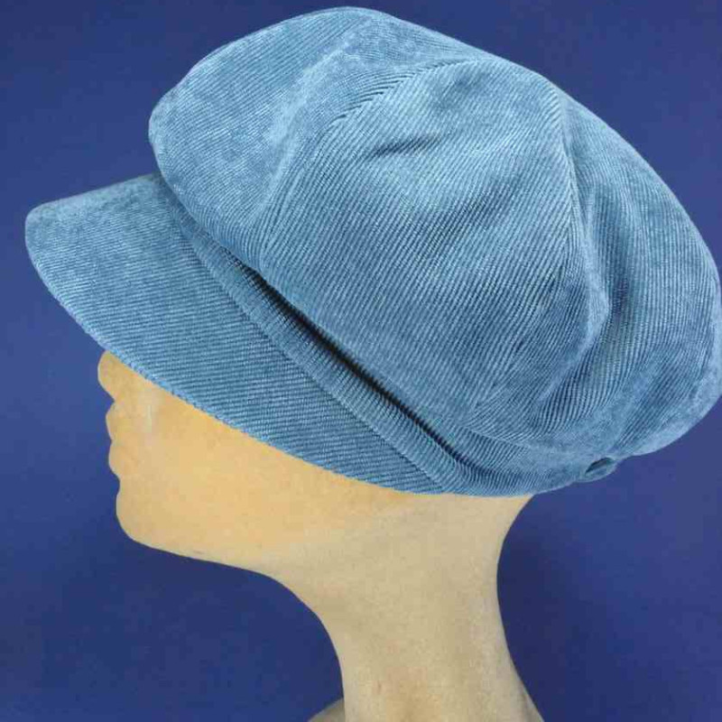 CHAPEAU FEMME en VELOURS doublé POLAIRE Coloris bleu canard.