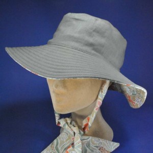 chapeau de soleil avec lacet