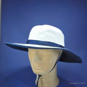 chapeau anti UV trés grand bord