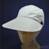 casquette trés longue visiére  : couleur - blanc, taille - L.XL 58 à 62cm