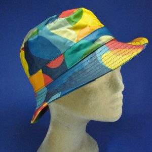 Chapeau de pluie imperméable multicolore femme