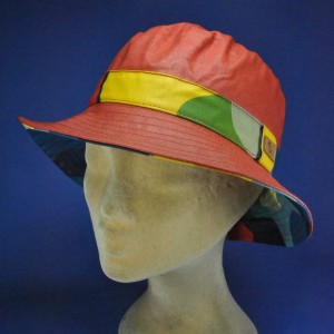Chapeau de pluie imperméable multicolore rouille femme