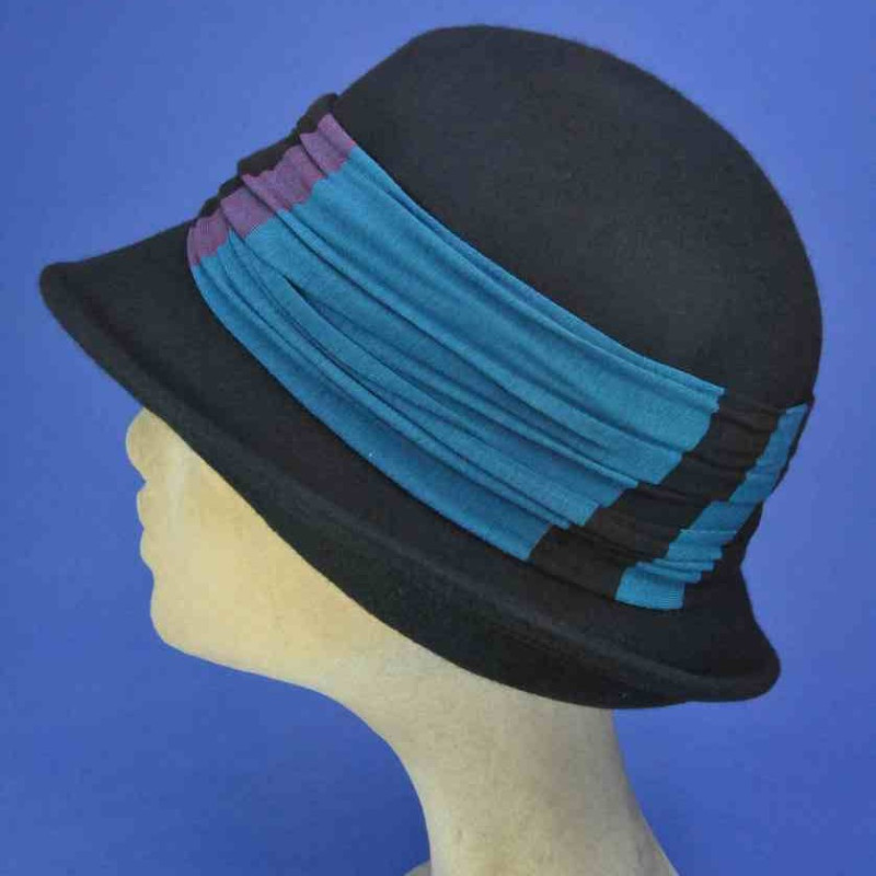 Chapeau type cloche, feutre de laine de qualité Chapeau femme, noir — free download