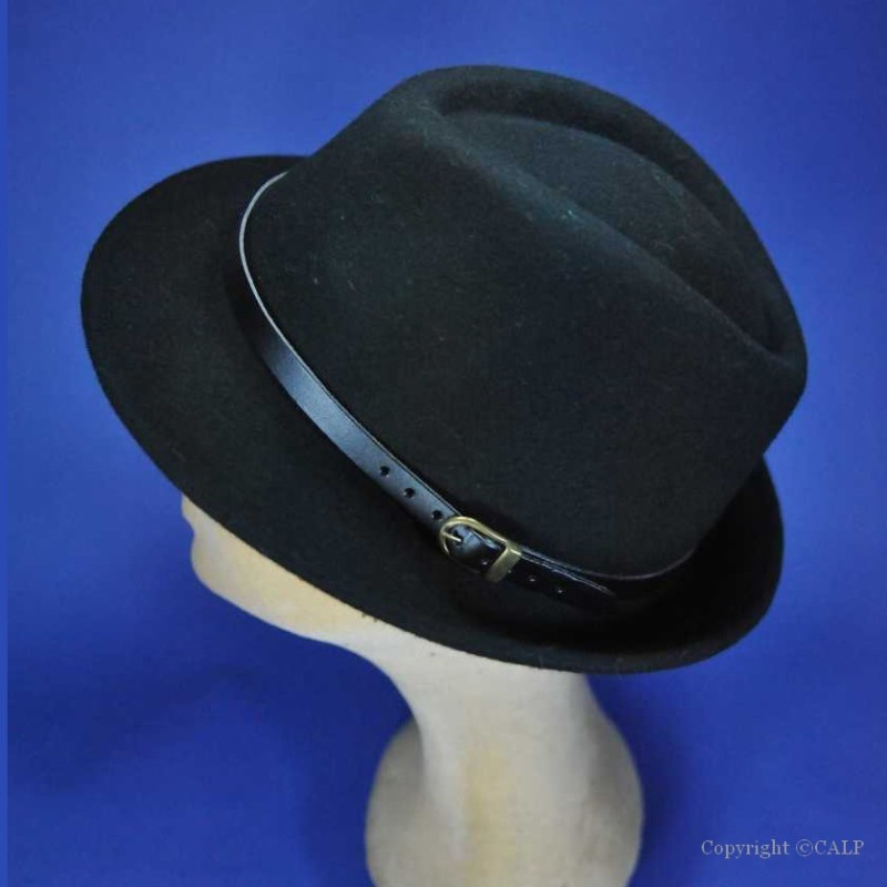 Chapeau En Velours Frappé Noir Pour Femme - Taille S, D'occasion