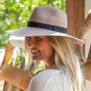Chapeau anti UV femme roulable taupe