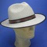 Chapeau Panama fedora classique gansé cuir homme :  garniture - cuir, couleur - naturel, taille - M.57-58 cm