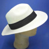 MONTECRISTI Chapeau Panama super fino fedora homme et femme :  garniture - gros grain plissé, couleur - blanchi, Mixte - Homme et Femme, taille - M.57-58 cm