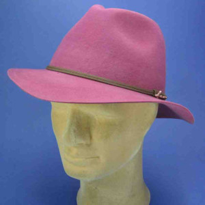 chapeau feutre de laine vieux rose garniture cuir