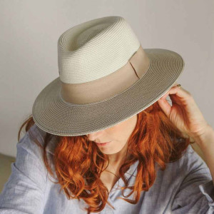 Chapeau ivoire stone haute protection solaire anti UV femme