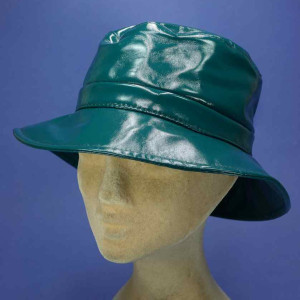 Chapeau réglable imperméable pvc vert pour femme