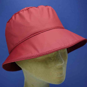 chapeau de pluie rouge femme imperméable bord moyen