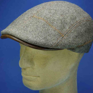 casquette plate homme  en pure laine vierge taupe