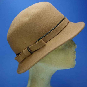 chapeau feutre de laine femme bords moyens camel