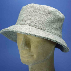 bob chapeau 100 % laine des pyrénées chevrons MTM fabrication Francaise