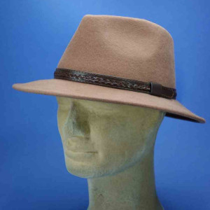 Chapeau feutre de laine traveler camel garniture cuir