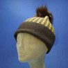 Bonnet laine acrylique moutarde avec pompon : couleur - moutarde, taille - adaptable de 55 cm à 61 cm