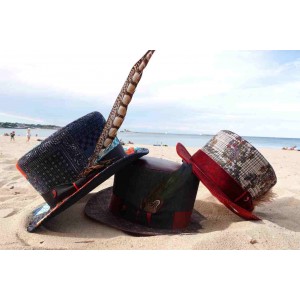 Haut de Forme Twotone Check by Alfonso D'Este