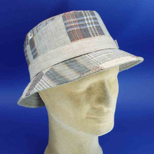 Bob roulable en lin et coton patch by Alfonso D'Este