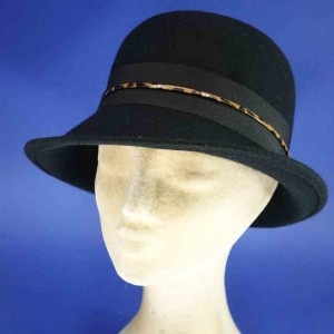 chapeau année 30 rétro feutre de laine  femme noir léopard