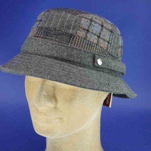 Bob adriatico roulable en pure laine patch anthracite by Alfonso D'Este